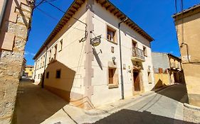 Posada Los Leones